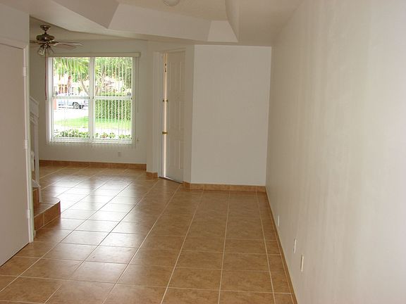 Ist Floor 