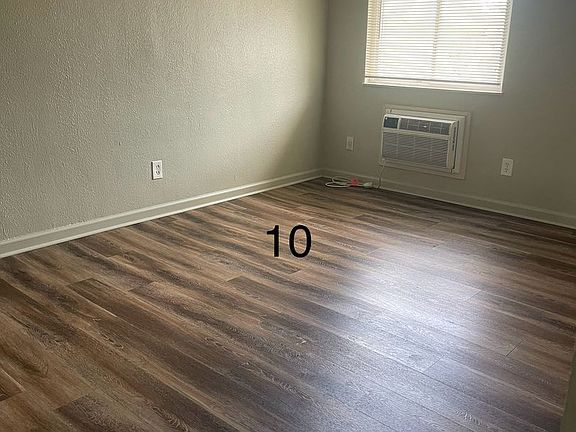 5th image of 275 Medford St #1
