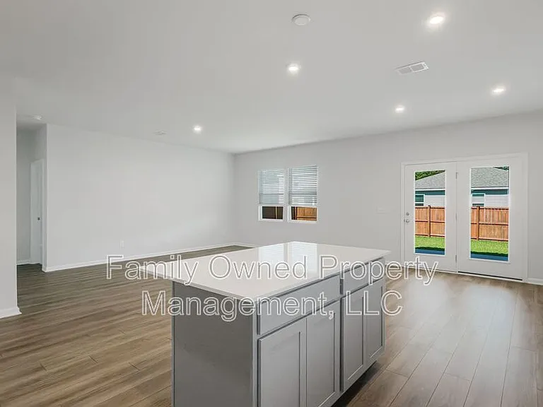 519 Donnas View Way — Photo 12