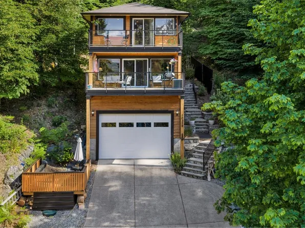 10379 Arbutus Rd, Cowichan Valley, BC V0R 3E1