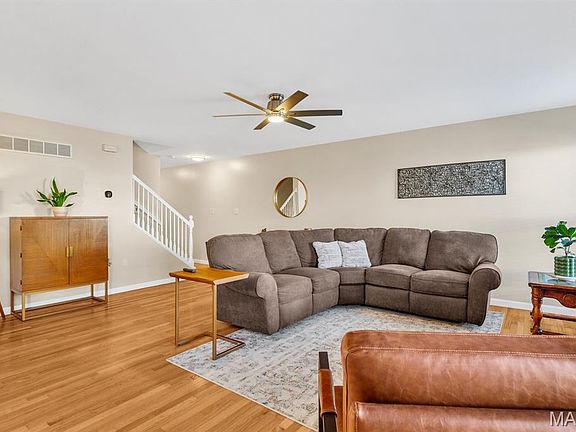 2nd image of 333 Wild Oak Dr