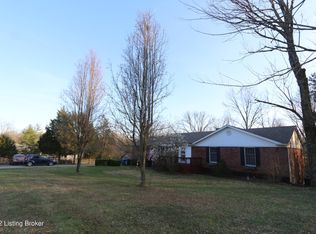 3004 Kentucky Oaks Ct, Crestwood, KY 40014