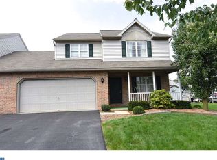 423 Grandview Dr, Fleetwood, PA 19522