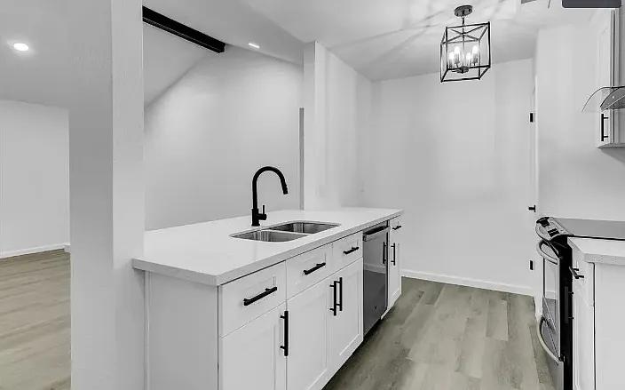 108 Sparrow Way - 1 — Photo 4