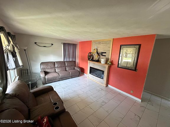 2nd image of 3607 Little John Ct