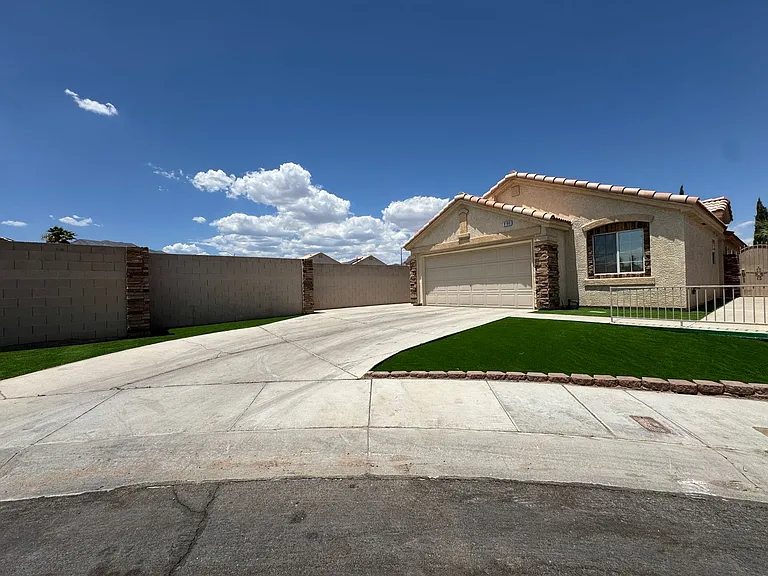 9180 Sparklewood Ct — Photo 8