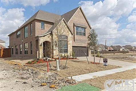 3rd image of 4625 Spalding Dr