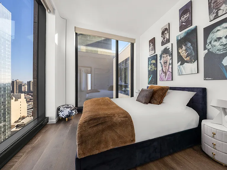 570 Broome St #PHB — Photo 12