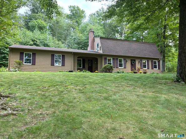 75 Maple Avenue West, Haddam, CT 06441