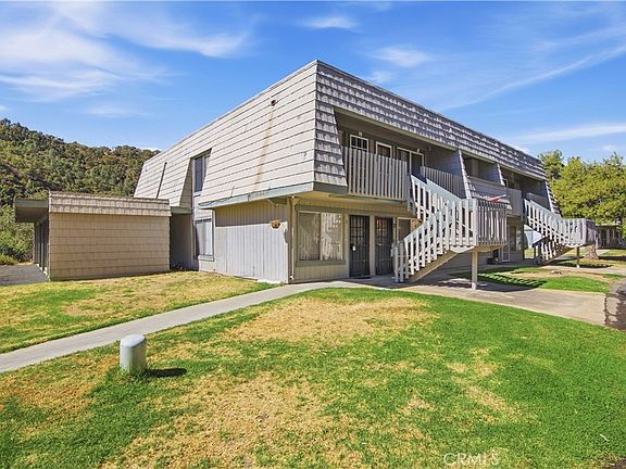 2nd image of 3334 Harbor Cir APT G