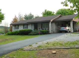 165 Meadowview Dr, Means, KY 40346