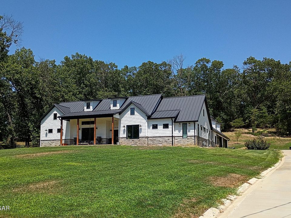 2nd image of 3415 Stacy Ln