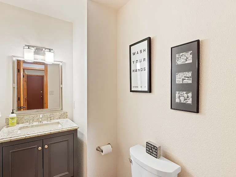 36 Sandra Ln — Photo 17