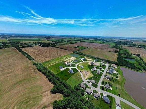 2nd image of 1 Trail Rdg #A