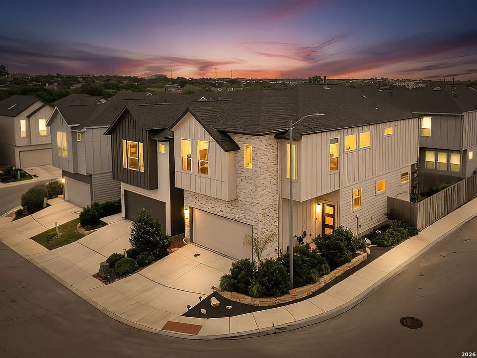 1st image of 8851 Oakland Rd #61