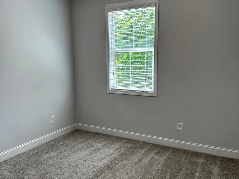 1202 Ainsworth Aly — Photo 23