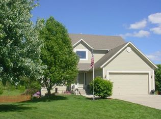 1603 Pine Creek Ct, Raymore, MO 64083