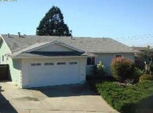 720 Crestview Dr, Pinole, CA 94564