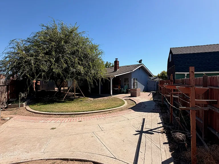 844 N Suzanne Ct — Photo 20