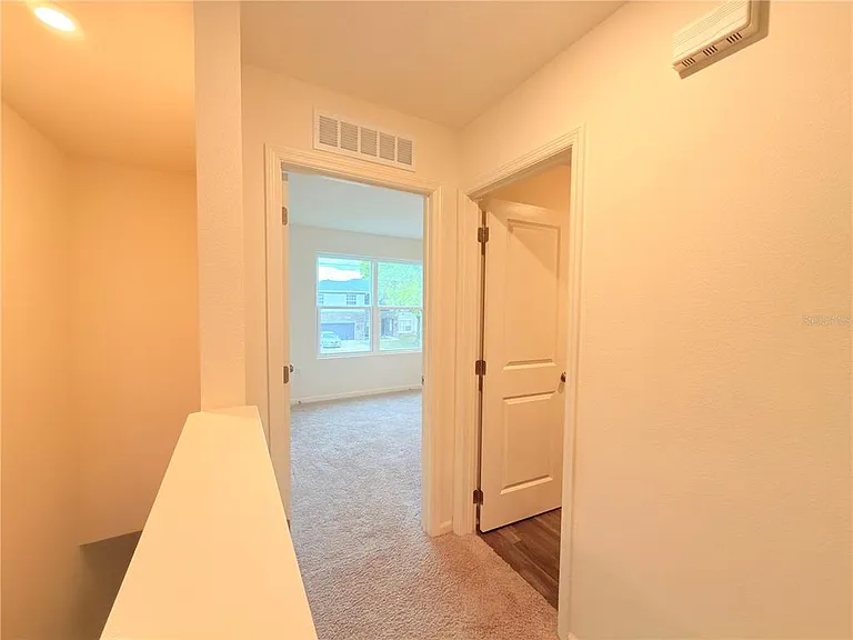 733 James Ct — Photo 20