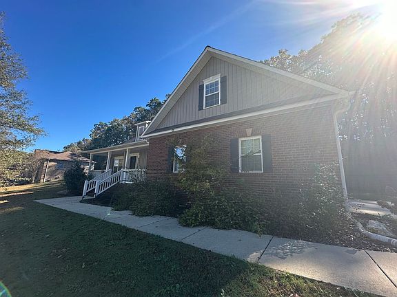 2nd image of 68 Bentbrook Cir