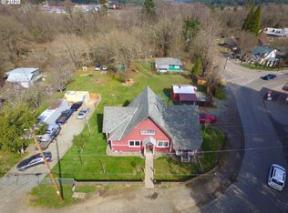 126 Gilbert Ave, Glendale, OR 97442