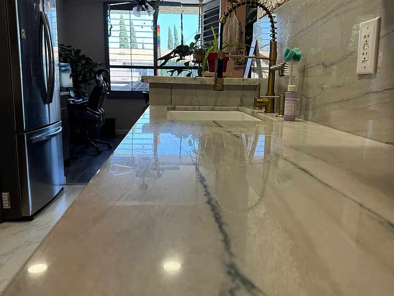 Counter top facing deep sink.