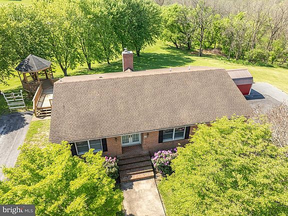 5th image of 63 Brentwood Ct