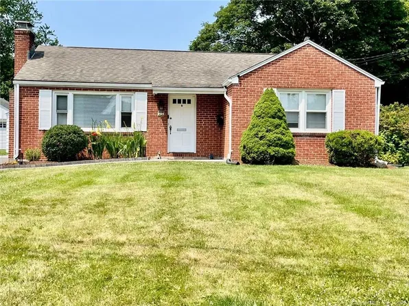 77 Federal Street, West Hartford, CT 06110
