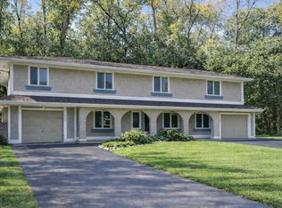 5420 Mallard Ln, Shorewood, MN 55331