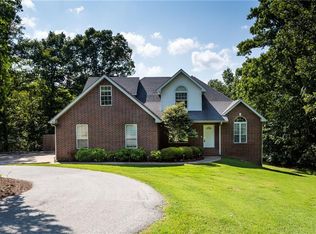 3906 Short Ln, Siloam Springs, AR 72761