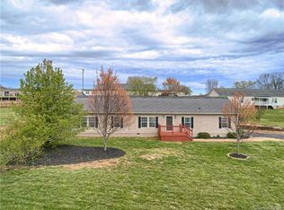 23 Elite Dr, Candler, NC 28715