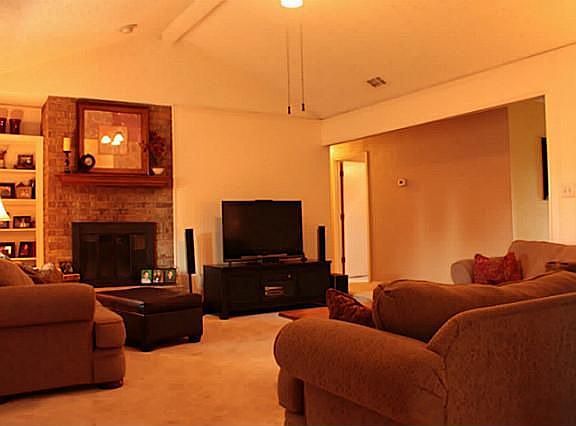 3rd image of 1305 Sonora Ct
