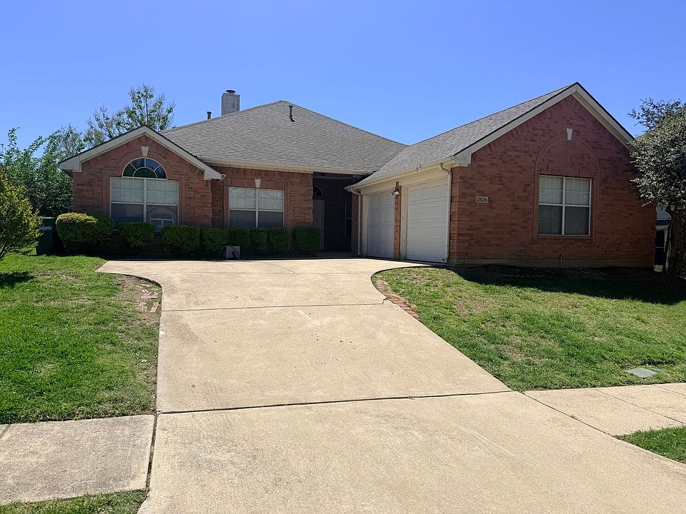 1st image of 2829 Rosewood Blvd