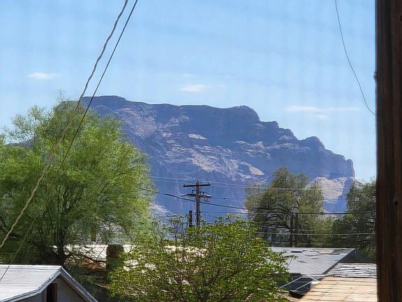 3rd image of 209A N Lobb Ave