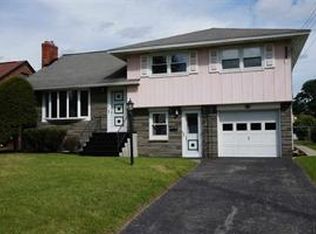 2008 Elizabeth St, Schenectady, NY 12303