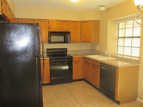 2nd image of 5704 E Aire Libre Ave Unit 1015