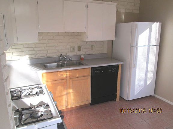 3rd image of 7151 Sprucewood St