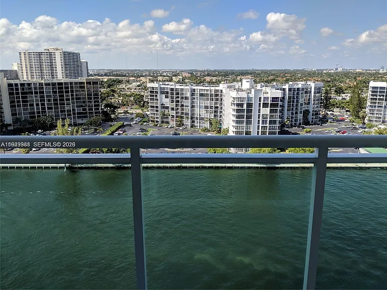 3000 S Ocean Dr #1412 — Photo 4