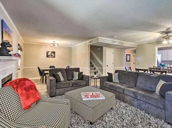 1073 Fairfax Dr, Tuscaloosa, AL 35406