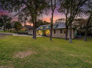 649 Paint Pony Trl N, Fort Worth, TX 76108