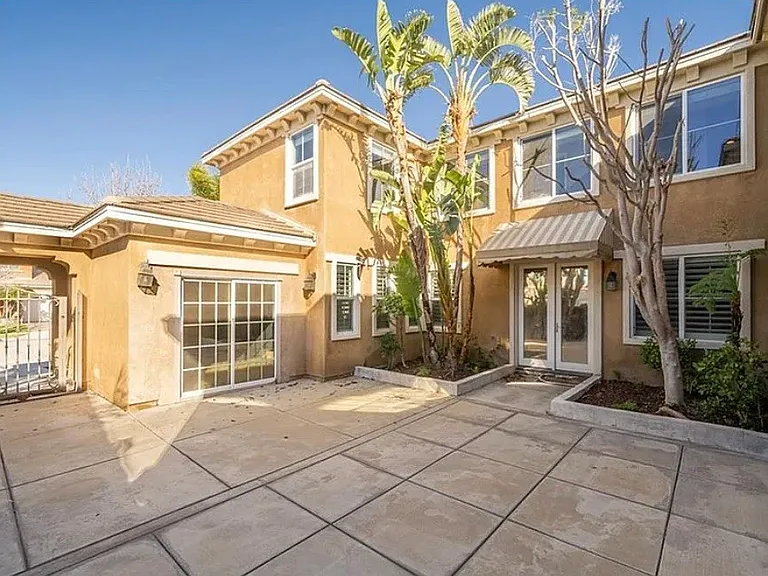 12583 Vintner Dr — Photo 25