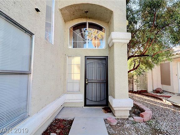 3rd image of 2089 Brassy Dr