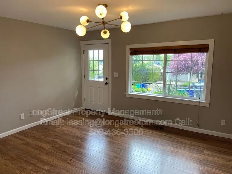 9003 N Curtis Ave — Photo 2