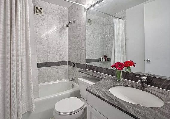 5th image of 236 E 47th St APT 29B