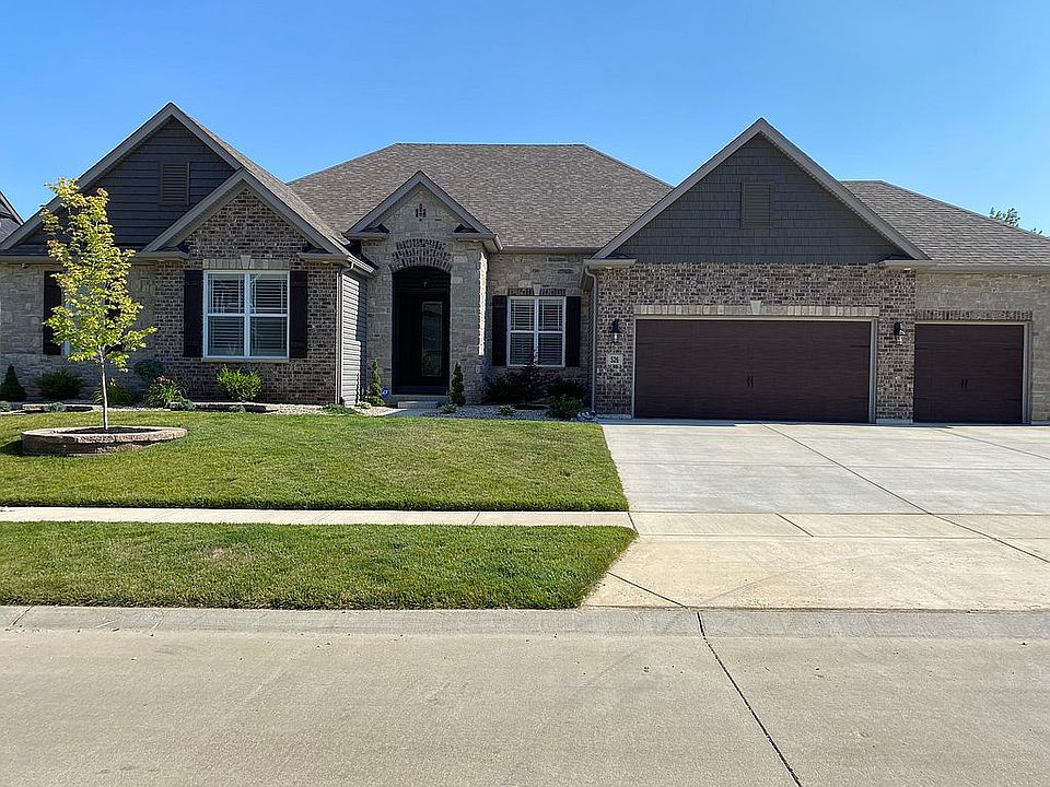 2nd image of 526 Long Creek Dr