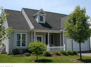 28 Phillips Farm Rd, East Hartford, CT 06118