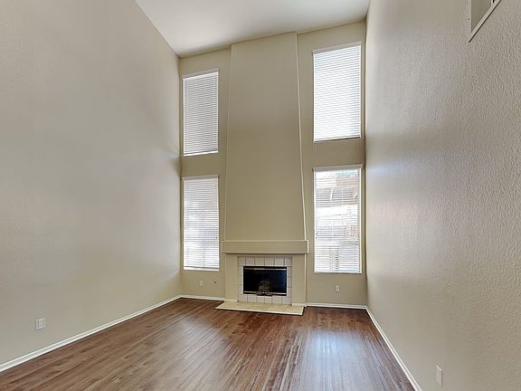 5th image of 10902 Breezy Meadow Dr