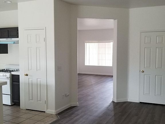 3rd image of 13548 Fern Pine St