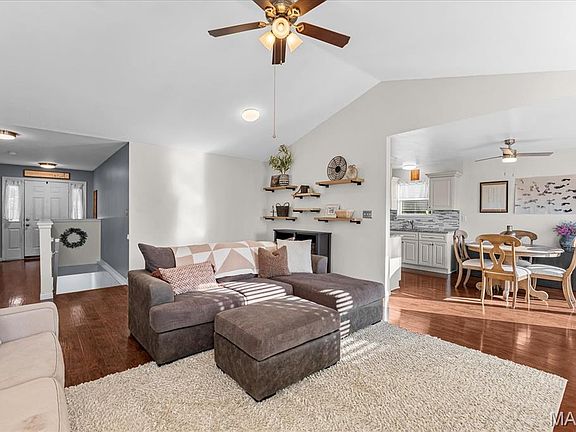 5th image of 2675 Brookrun Dr